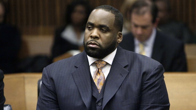 Former Detroit Mayor Kwame Kilpatrick attends a court hearing in Detroit on Jan. 20, 2010. (Paul Sancya/AP Photo)