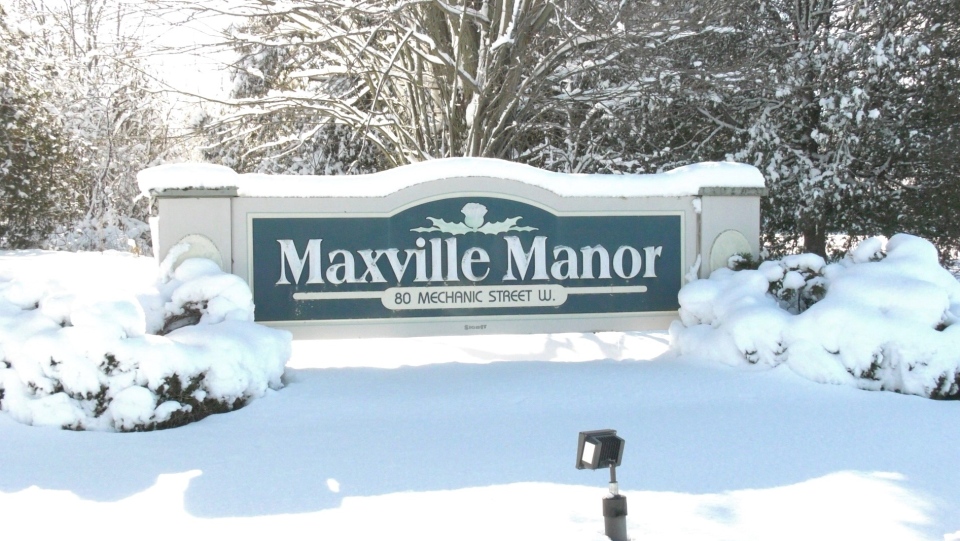 Maxville Manor