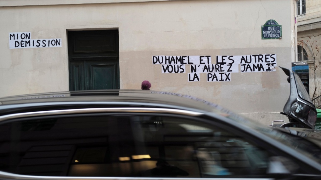 Grafitti in Paris, France