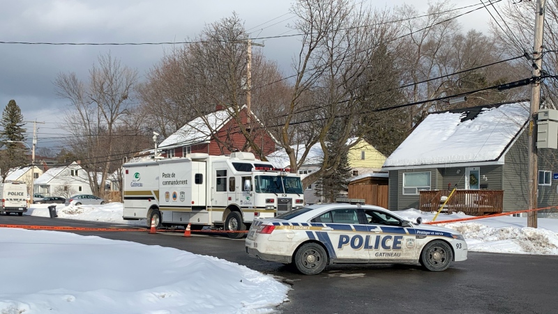 Gatineau police are investigating a homicide on Promenade Wychwood in the Aylmer sector. Feb. 15, 2021. (Ian Urbach / CTV News Ottawa)