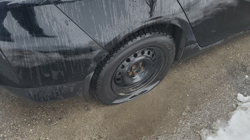 Woodstock police are investigating after several vehicles had their tires slashed over the weekend. (Source: Wes Mitchell).
