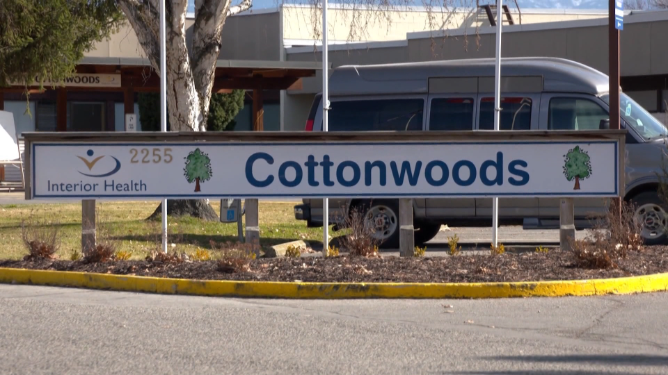 Cottonwoods Care Centre 