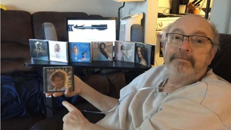 Michael Alessio, a big Shania Twain fan, was able to get a sneak preview of her new album and a personalized message from the singer. (courtesy Oneday Dreams)