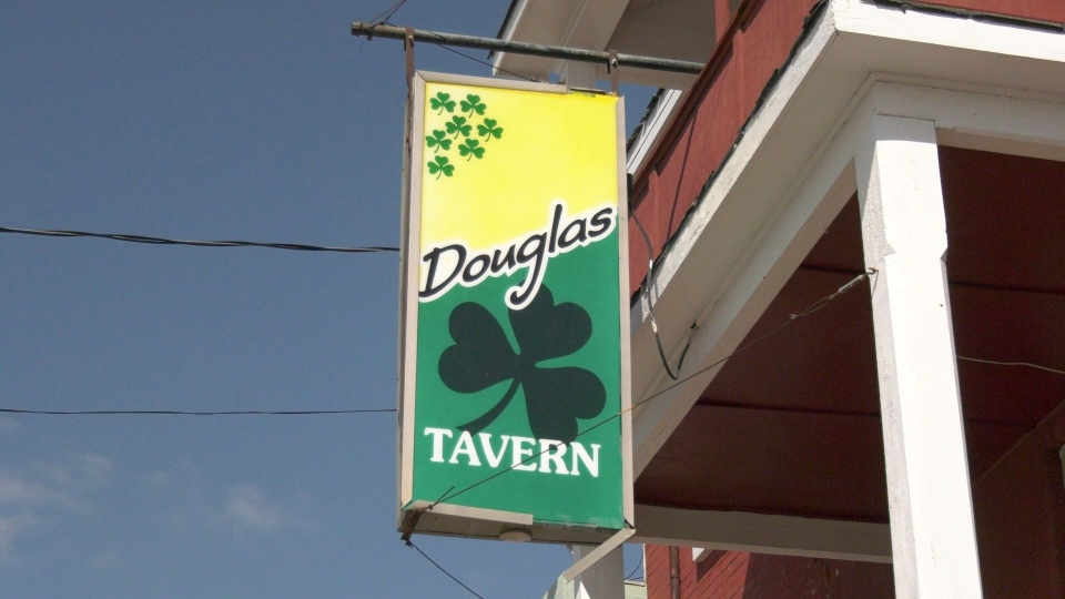 Douglas Tavern
