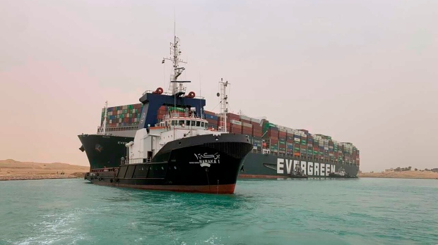 Se alcanzó un acuerdo inicial sobre una disputa sobre el barco del Canal de Suez