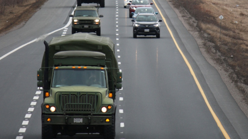 Army convoy. (Dominic Ouellet/Canadian Armed Forces)