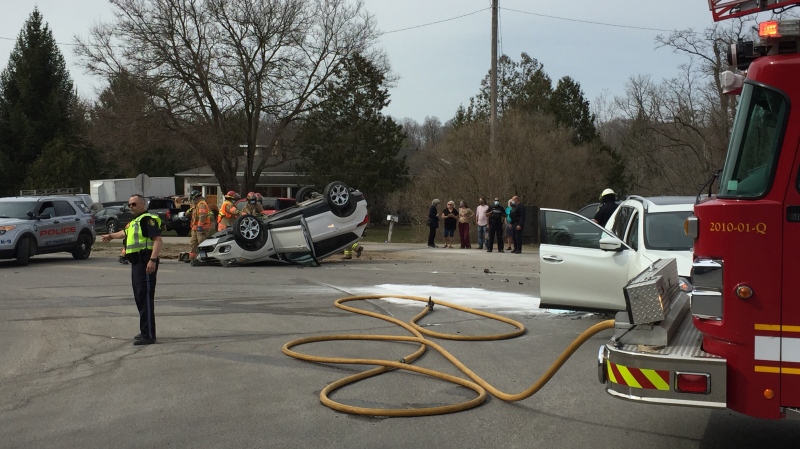 A rear-end collision at Oxford Street West and Woodhull Road in London, Ont., Thursday, March 25, 2021. (Bryan Bicknell / CTV News)