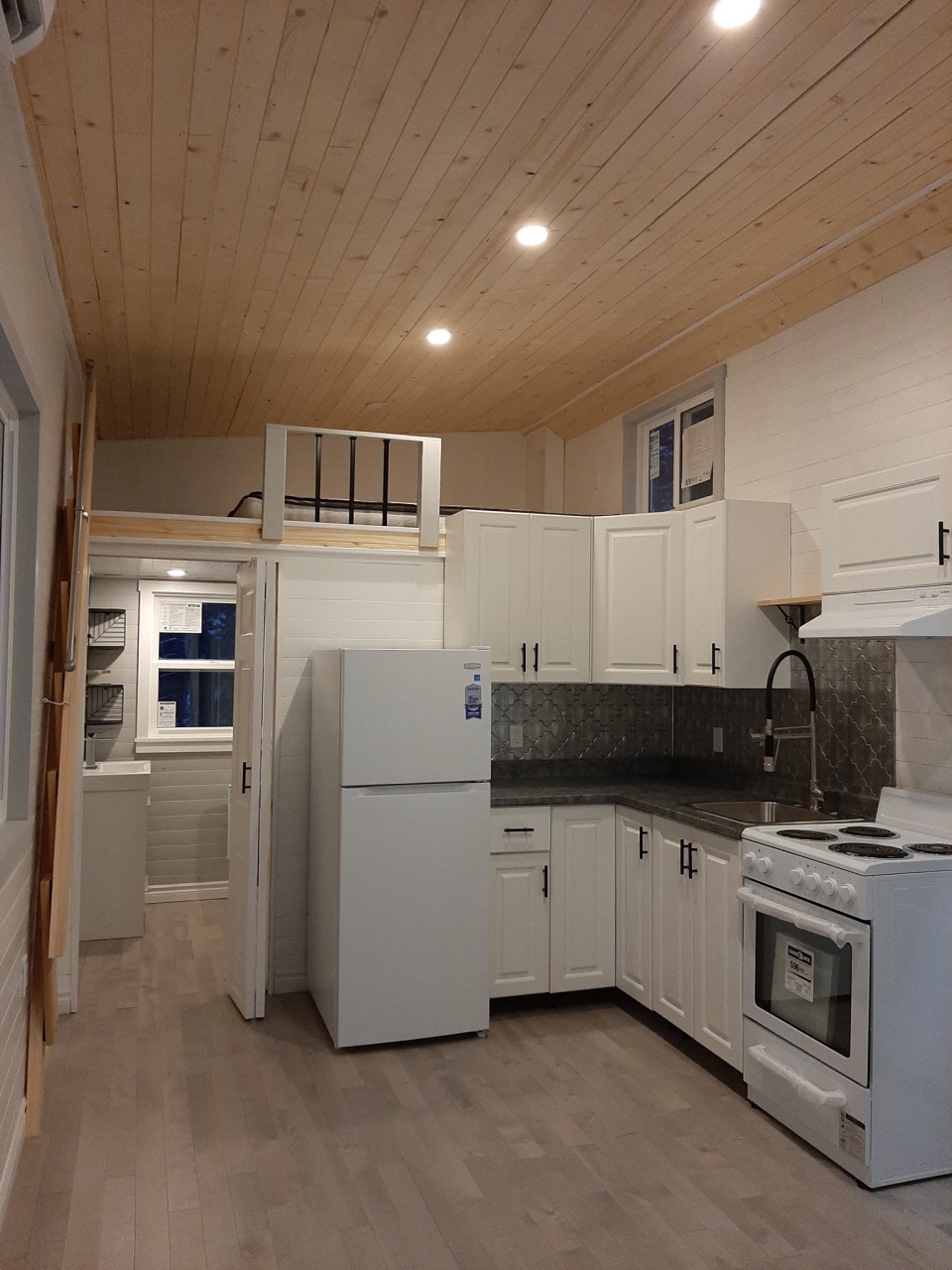 Piligan Construction tiny home kitchen