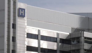 Health Sciences North has reversed a decision not to pay employees required to self-isolate due to confirmed high-risk workplace exposure to COVID-19. (Alana Everson/CTV News)