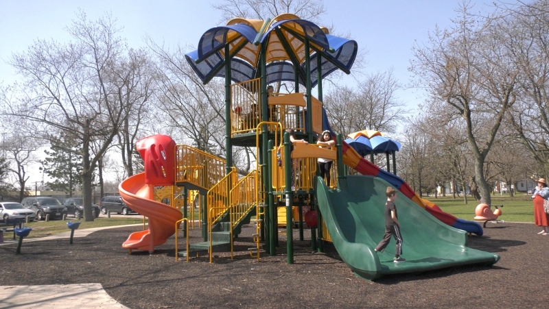 Packed playgrounds as kids enjoy the spring weather (Angelo Aversa / CTV News)
