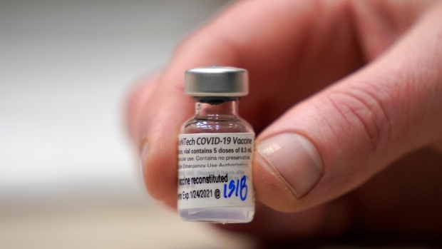 Ukraine investigates cause of man’s death after vaccine shot