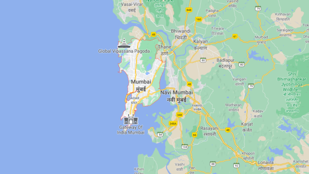 Ledakan tewaskan 3 pelaut di kapal angkatan laut India yang berlabuh di Mumbai