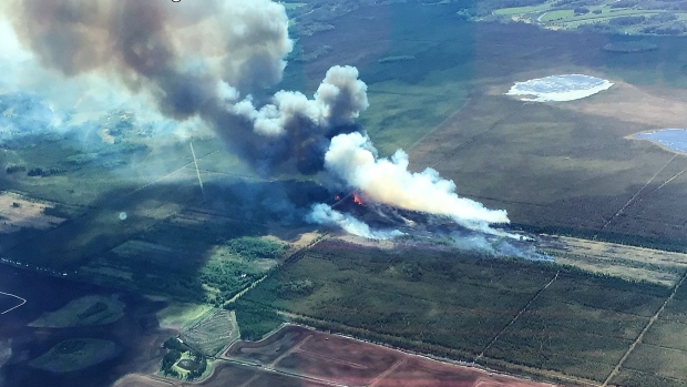 Incendios forestales en el condado de Yellowhead activan la alerta de control