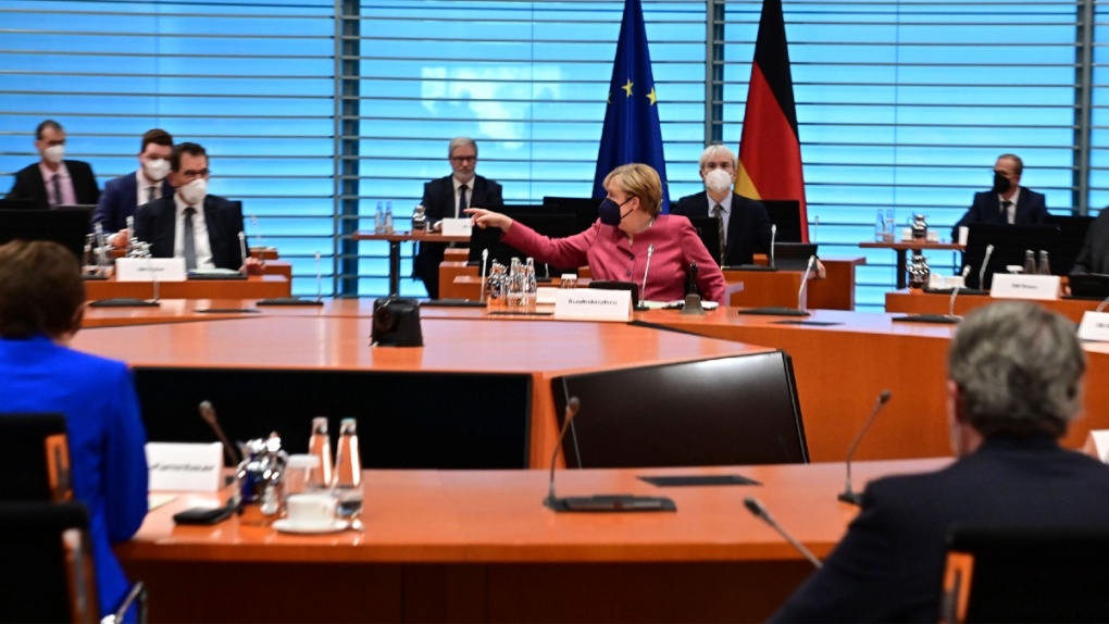 German Chancellor Angela Merkel, centre