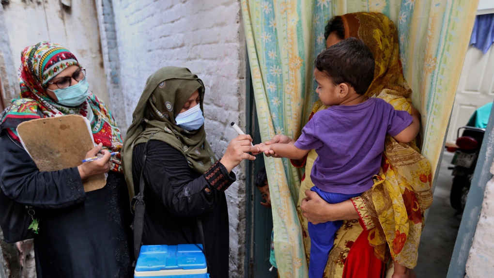 Polio vaccine in Pakistan