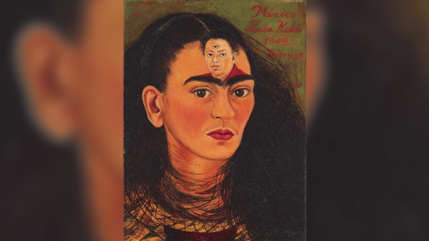 Potret diri Frida Kahlo dijual seharga US,9 juta, memecahkan rekor untuk lukisan Amerika Latin