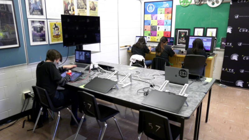 CREATE students at Sisler High School work on projects in September 2021. (Source: CTV News Winnipeg)