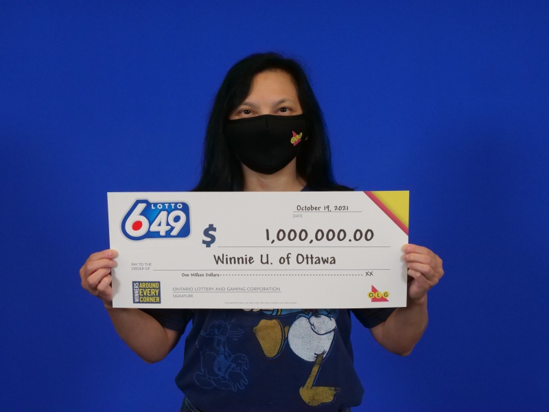 Winnie Unger of Ottawa won the Guaranteed $1 million prize in the Lotto 6/49 draw. (Photo courtesy: OLG)