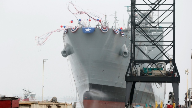 Harvey Milk: Angkatan Laut AS mengirim kapal untuk pemimpin hak-hak gay