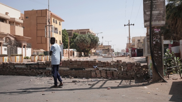 Pasukan Sudan membubarkan pengunjuk rasa anti-kudeta, menangkap puluhan