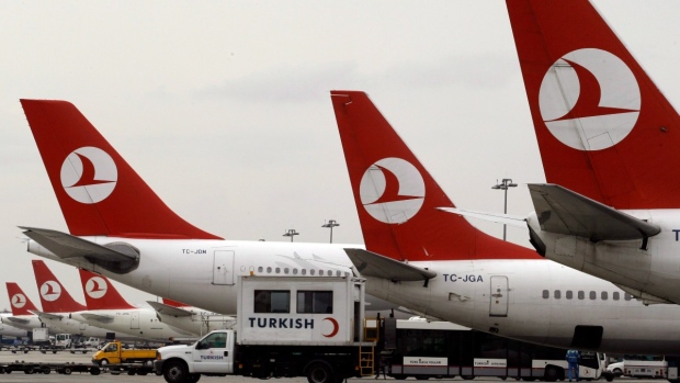 Turki hentikan penjualan tiket pesawat ke Belarus untuk warga Irak, Suriah, Yaman