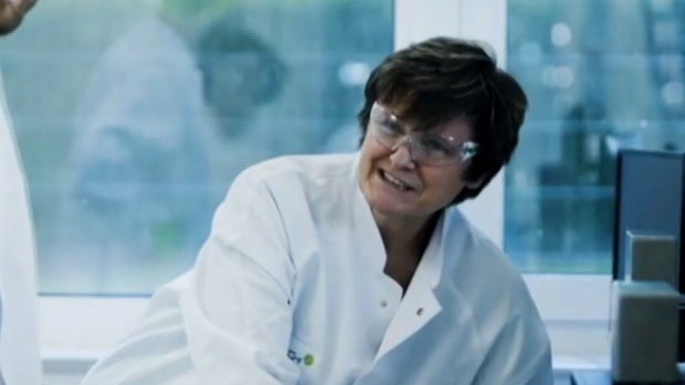 Katalin Kariko: Ilmuwan yang membantu mewujudkan vaksin mRNA