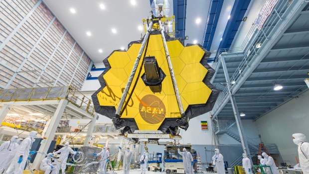 Teleskop luar angkasa Webb yang kuat dengan instrumen Kanada yang akan diluncurkan pada 18 Desember