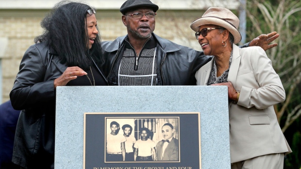 Groveland Four: Orang kulit hitam dibebaskan dari pemerkosaan tahun 1949