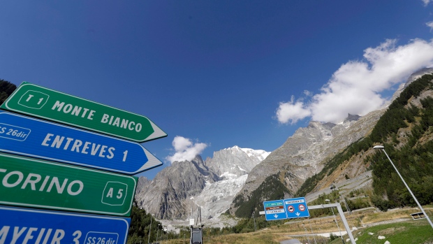 Climber menyimpan perhiasan senilai 6K yang ditemukan di Mont Blanc