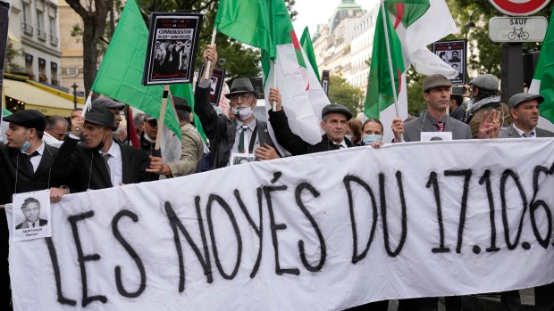Prancis mengumumkan arsip rahasia perang Aljazair