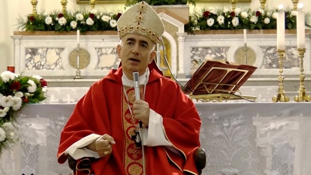 Italian bishop apologizes for telling children Santa doesn't exist