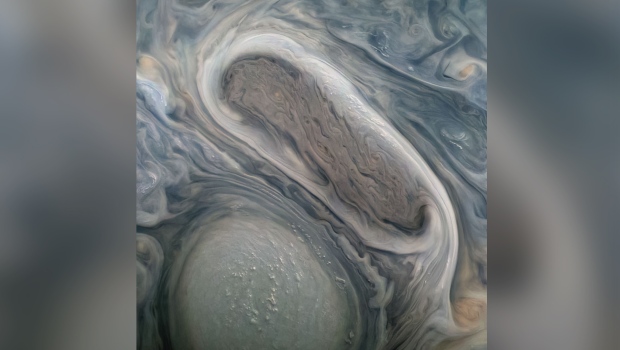 Juno flyby reveals beautiful new photographs of Jupiter, sounds of its moon Ganymede
