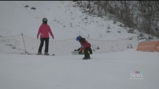 Bukit ski, aktivitas luar ruangan lainnya buka di Sudbury
