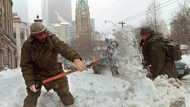 Sudah 23 tahun sejak Toronto memanggil tentara setelah badai salju besar