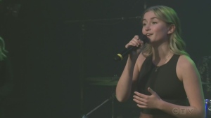 Katie Behun sings 'Jesus, Take the Wheel'