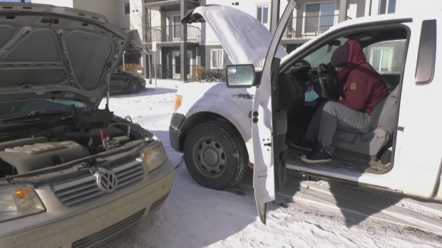 Cuaca dingin dapat mengurangi masa pakai baterai kendaraan Anda