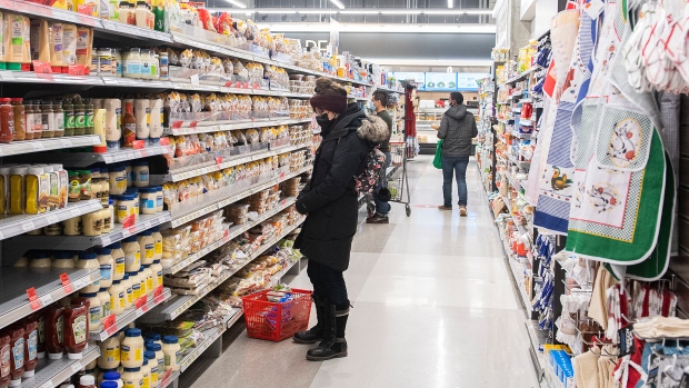 Inflasi: Kiat ahli untuk konsumen Kanada