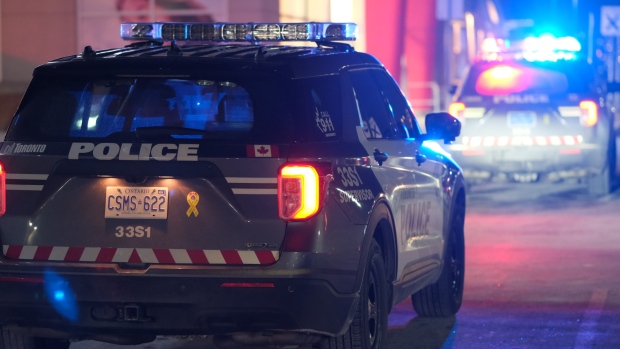 A Toronto police cruiser is seen in North York on Sunday, Jan. 23, 2022. (Simon Sheehan/CP24)