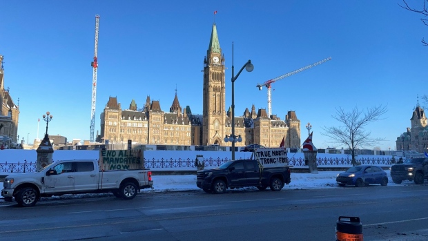 Protesters parked on Wellington Street outside Parliament Hill on Friday morning. (Josh Pringle/CTV News Ottawa)