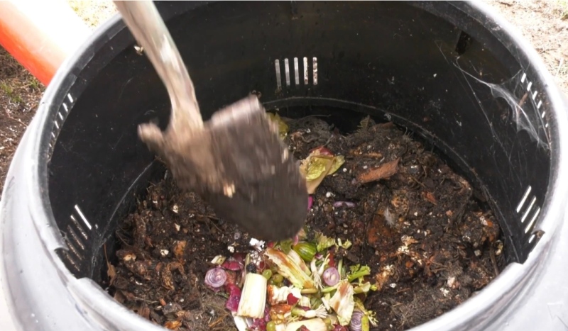 The City of Timmins is moving closer to deciding whether it will begin a city-wide composting program to divert organic household waste from the city's landfill sites. (File photo)