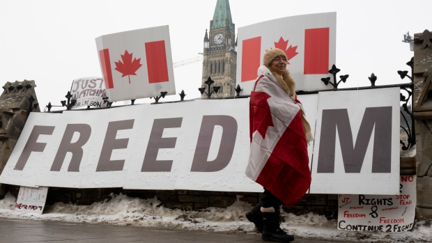 Ottawa convoy organizers say mood 'upbeat' amid easing restrictions and border blockades