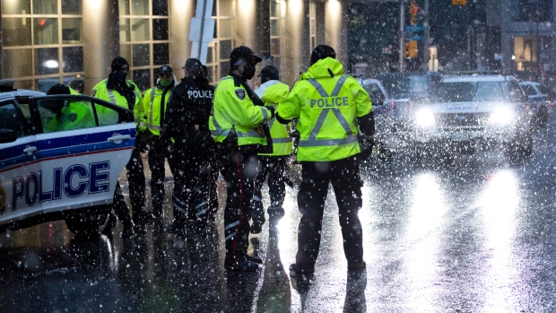 Ottawa police promise a 'very different picture' downtown this weekend