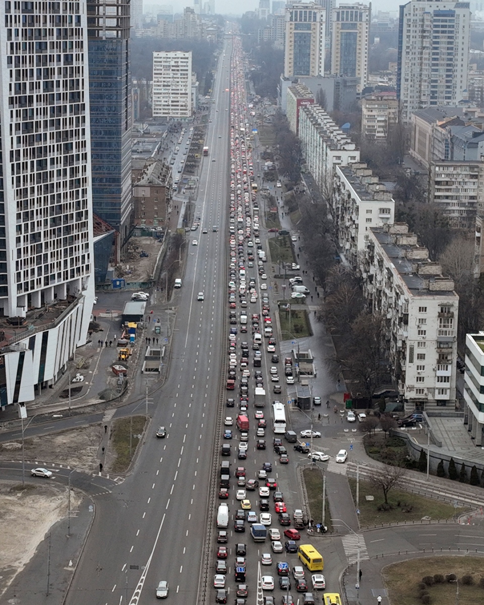 Traffic jams are seen as people leave Kyiv