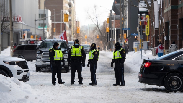 Ontario extends anti-blockade police powers
