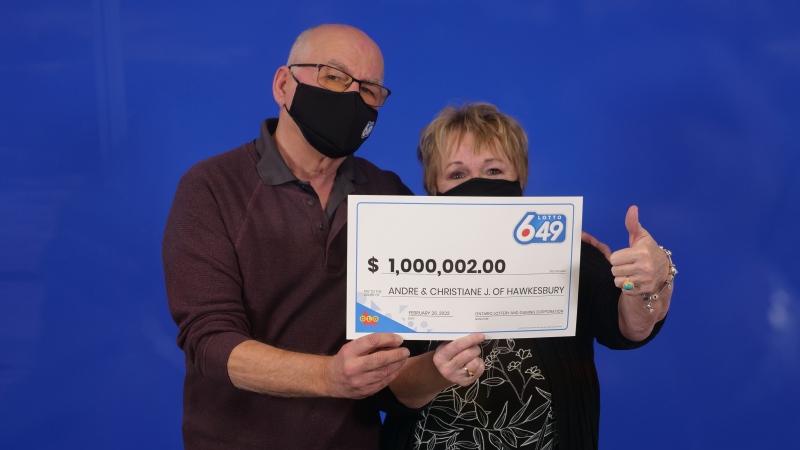 Andre and Christiane Joly of Hawkesbury, Ont. won a $1 million Lotto 649 prize. (OLG)