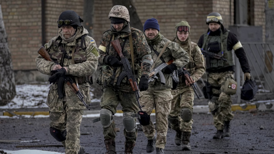 Ukraine servicemen