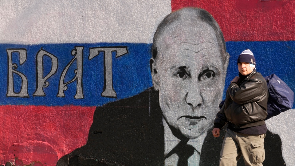 Putin mural