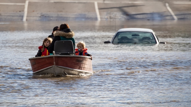 Emergency preparedness ministers say a national flood insurance program is needed