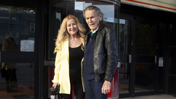 Gordon Lightfoot fans pay tribute to folk singer with new documentary