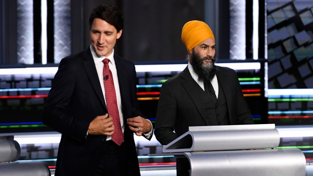Apakah Liberal, NDP membentuk koalisi?